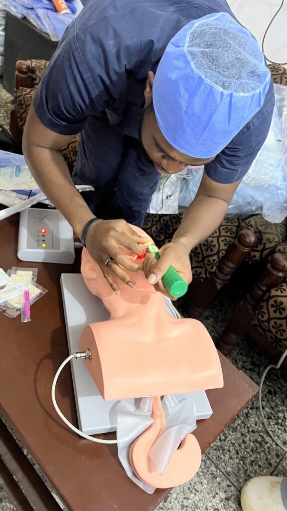 A KCare Beyond Borders mentorship session — connecting aspiring anesthesia students with experienced CRNAs